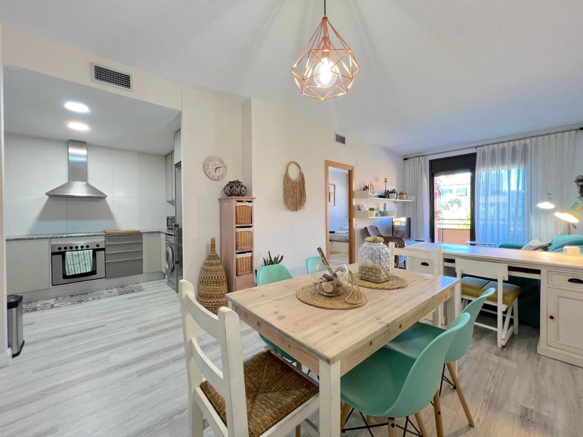 Coma-Ruga Beach Apartment Таррагона Екстер'єр фото