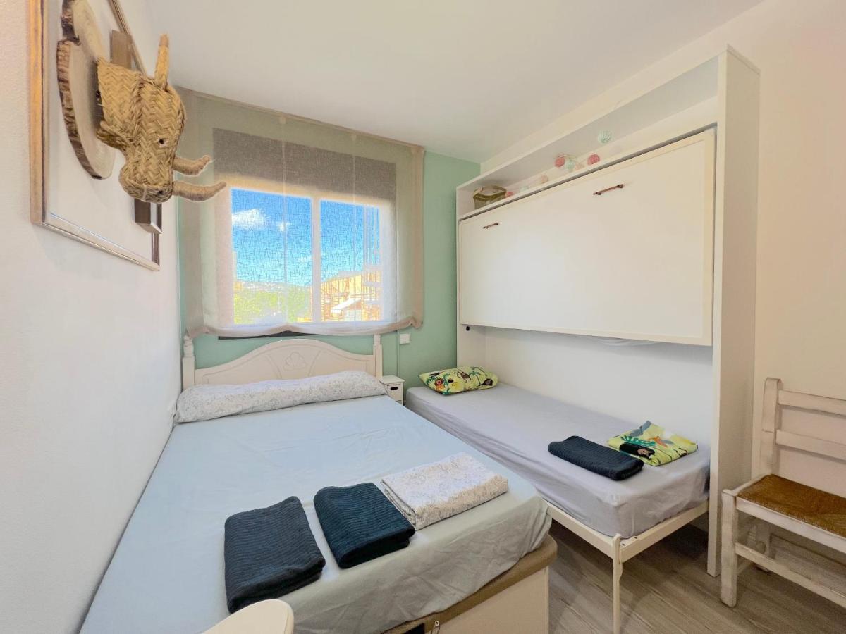 Coma-Ruga Beach Apartment Таррагона Екстер'єр фото