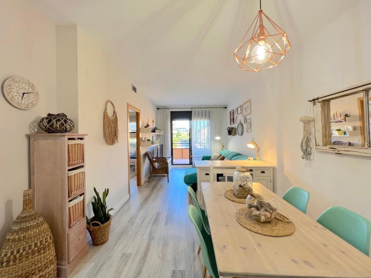Coma-Ruga Beach Apartment Таррагона Екстер'єр фото