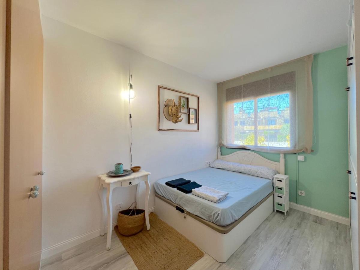 Coma-Ruga Beach Apartment Таррагона Екстер'єр фото