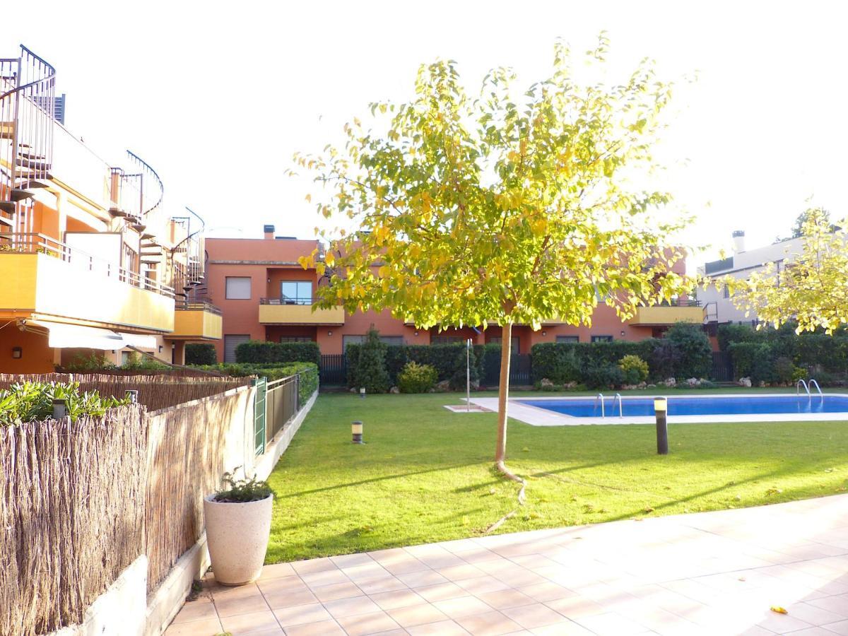 Coma-Ruga Beach Apartment Таррагона Екстер'єр фото