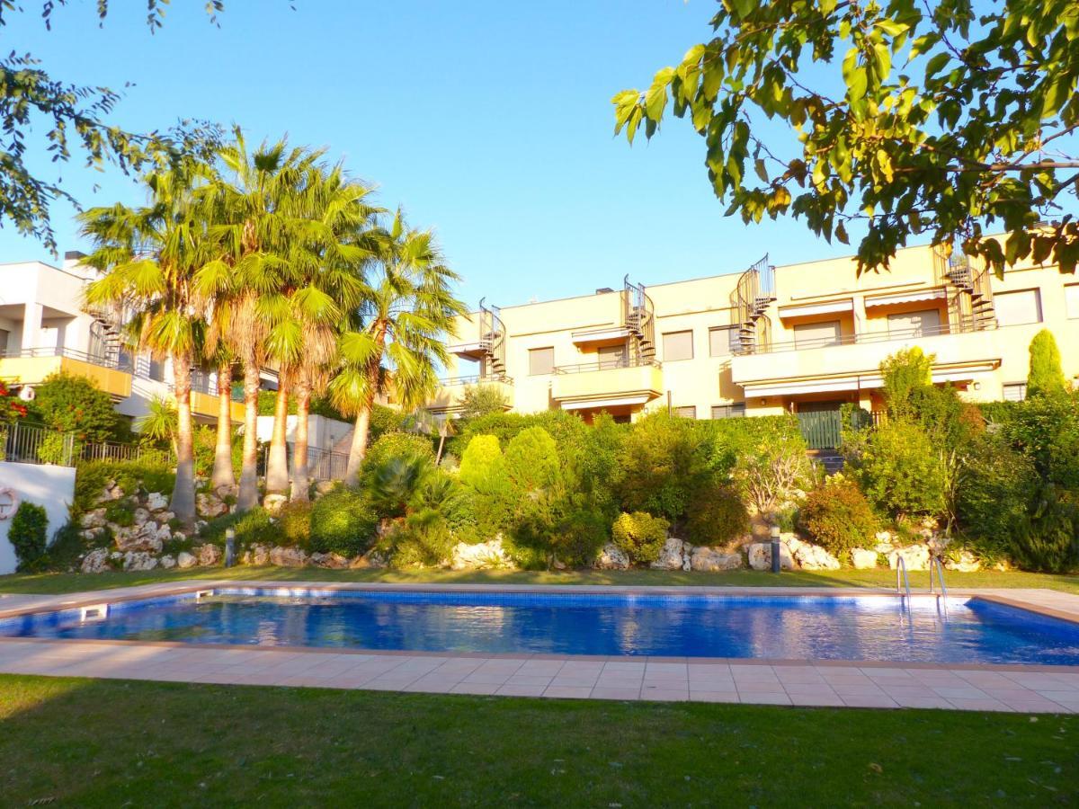 Coma-Ruga Beach Apartment Таррагона Екстер'єр фото